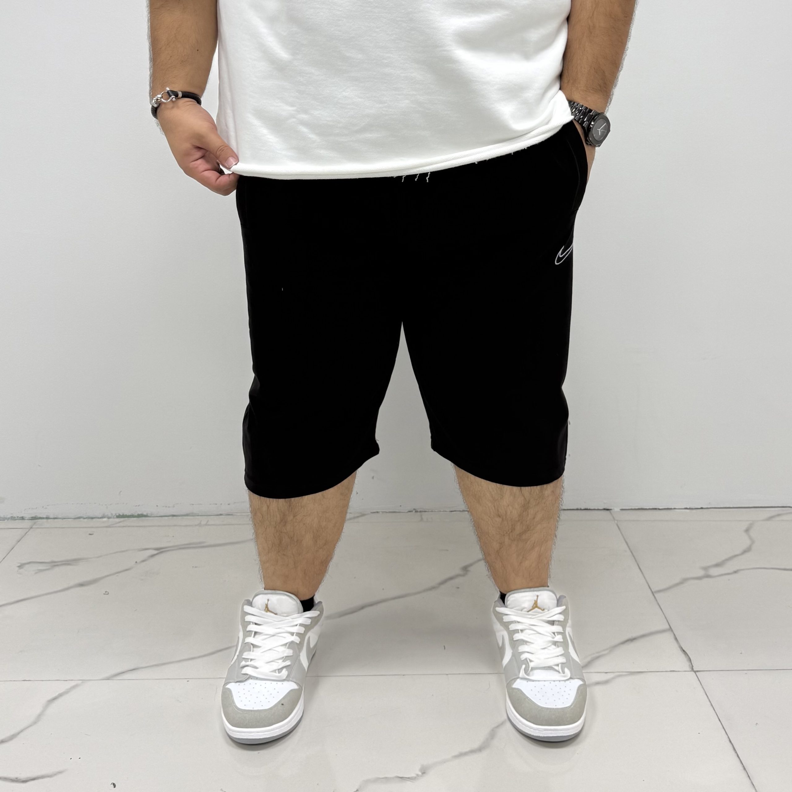 شلوارک گلکسی مشکی