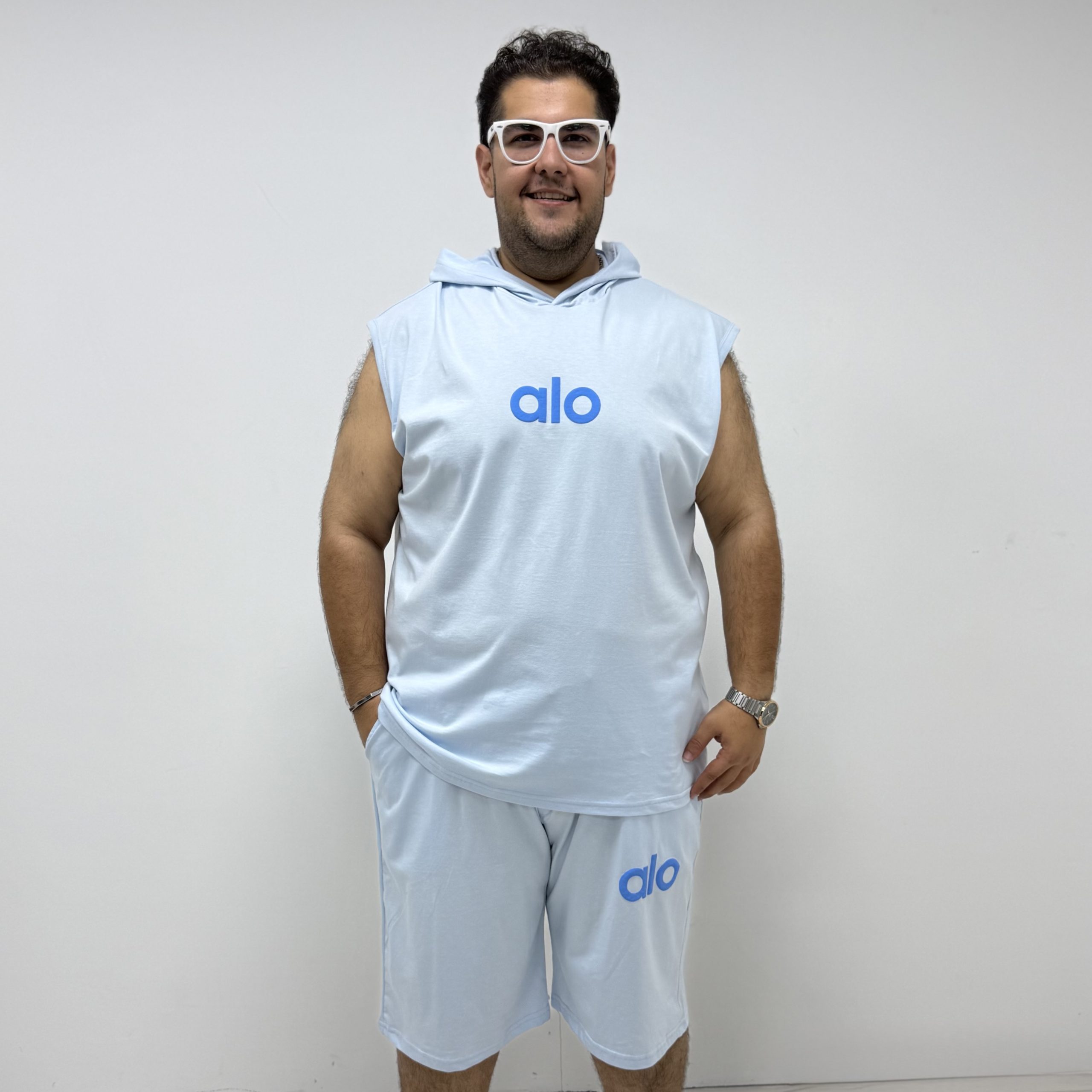 ست وست و شلوارک آبی یخی alo